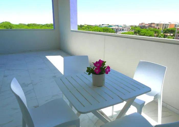 Live The Color In Bibiones Heart Bibione